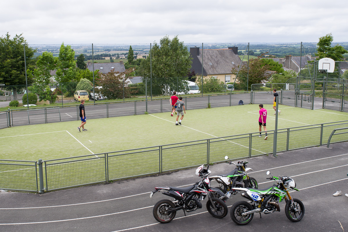 Gouézec-Terrain multisport